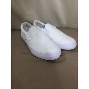 NEW Lugz Womens Clipper Slip-On White Canvas Sneakers Size 8.5 New